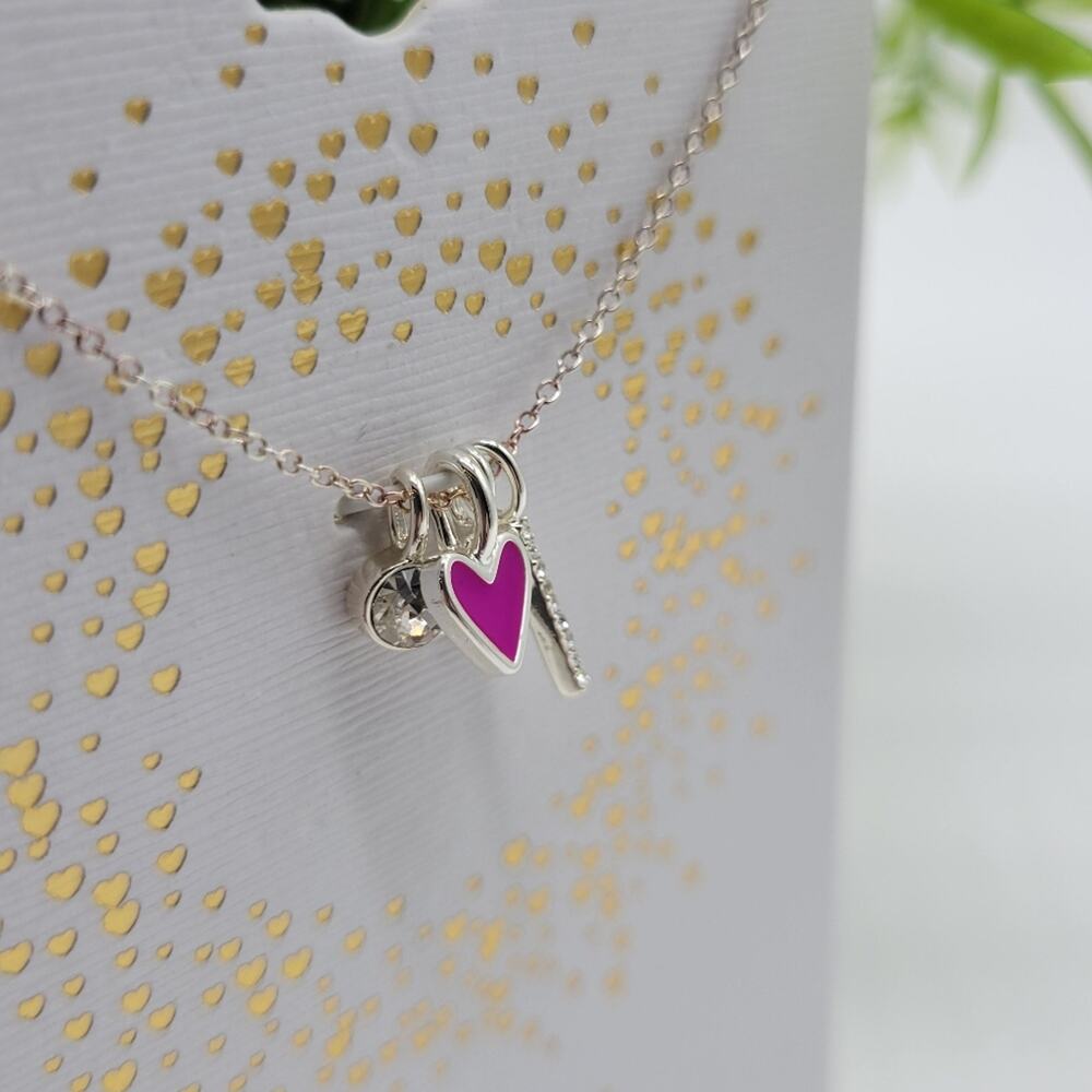 Unwritten Be brave charm necklace